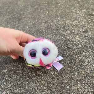 Ty Stackable Teeny Tys "Hootie" the Rainbow Owl (4 inch)